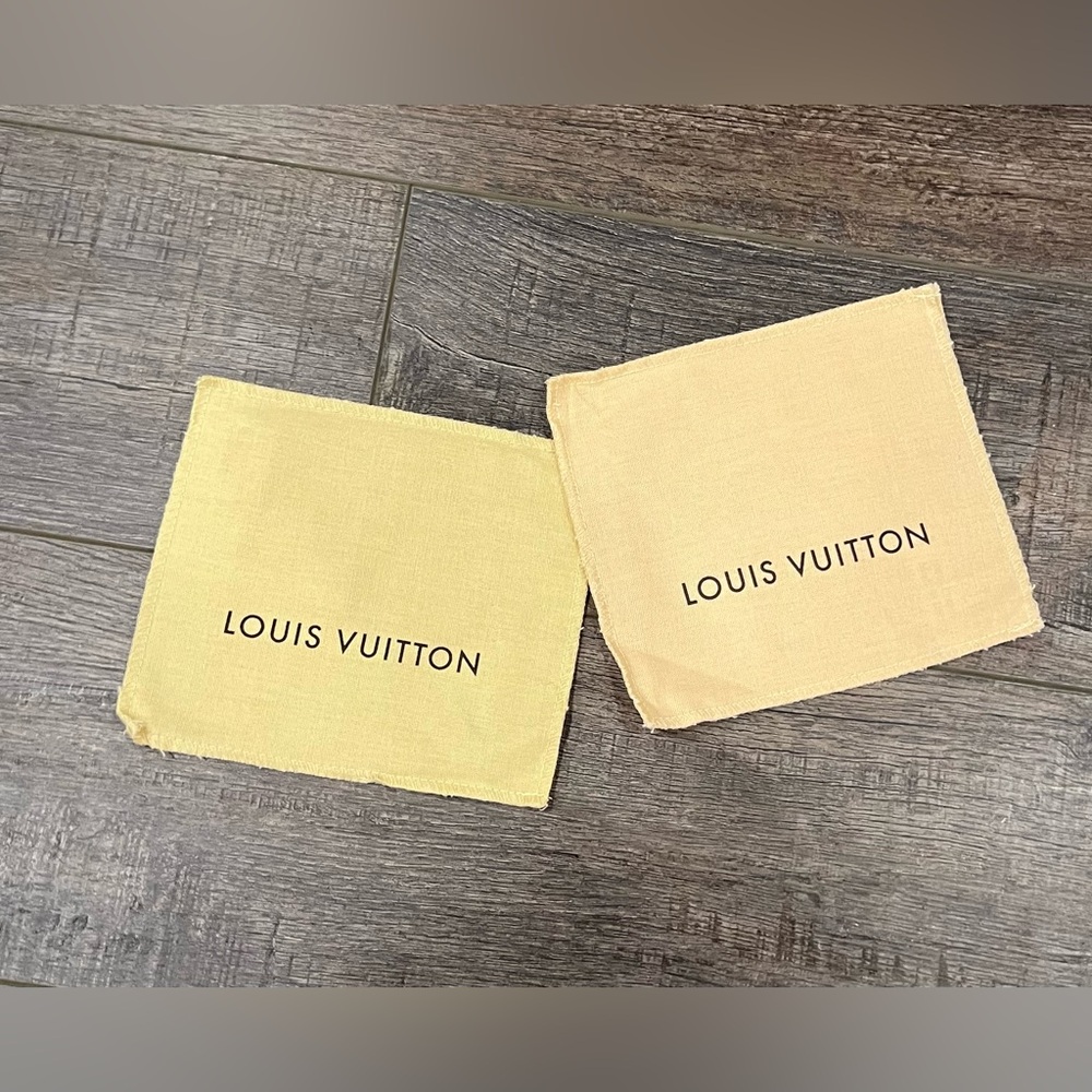 Louis Vuitton Small Beige Cotton Pouch – Made in Italy - Picture 7 of 7